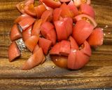 トマトとカイワレ大根のツナ缶サラダ作り方1写真