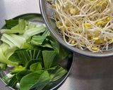 シャキシャキ♪豆もやしとチンゲン菜のナムル風炒め作り方1写真