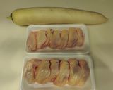 大根と手羽先の煮物作り方1写真