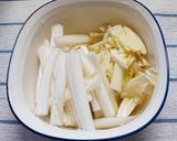 白菜と油揚げ・ベーコンのコク旨コンソメ和え作り方5写真