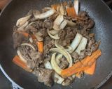 スーパーの味付き肉で肉野菜炒め作り方3写真