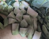 ゴーヤとブロッコリーの茎のチャンプルー作り方1写真