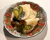 きゅうり、かぶ、わかめ、くらげの酢の物作り方4写真