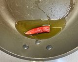 鶏もも肉とパプリカのピリ辛甘酢炒め作り方4写真