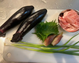 豚肉と茄子のフライパン焼き！薬味のせ♪作り方1写真