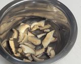 【レンジ料理】余った容器であさりの釜飯作り方1写真
