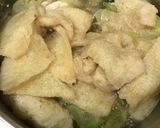 南関揚げと鶏肉とねぎの煮もの作り方1写真