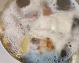 鯛のアラ汁（コンソメ味）作り方2写真