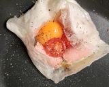 朝食に♪ライスペーパーで目玉焼きガレット作り方3写真