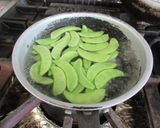 つる豆と牛肉のサラダ風炒め物作り方1写真