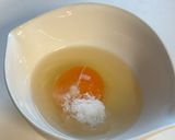 ブロッコリーとカニカマ炒り卵の春色サラダ作り方3写真