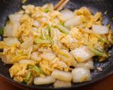 白菜と卵の和風うま塩バタポン炒め🤩作り方4写真