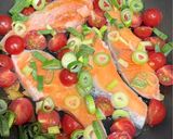 鮭のガーリック・トマト蒸し煮|今日の夕飯作り方3写真