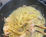 パクチーとエビのペペロンチーノ作り方6写真