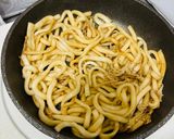 【ちいかわ】バター醤油の焼きうどん作り方1写真