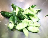 夏野菜大量消費！トマトときゅうりのサラダ作り方2写真