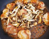 セロリの葉と鶏もも肉の鬼旨炒め作り方5写真