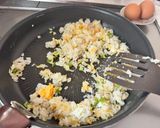 夏にサッパリ！ミニトマトチャーハン作り方3写真