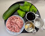 ズッキーニとピーマンのひき肉玉子とじ作り方1写真