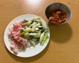材料3つで簡単！豚キムチ♪作り方1写真