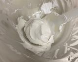 余ったホイップで⭐︎チョコパリアイス⭐︎作り方1写真