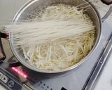 オクラとモヤシの春雨スープ作り方2写真