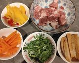 豚肉たっぷり！梅香る具だくさん炒め作り方1写真