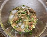 【主食】缶詰で栄養アップ!鯖味噌つけ汁作り方5写真