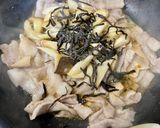 豚バラとエリンギの塩昆布バター炒め作り方4写真