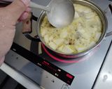 サツマイモや大根の根菜味噌汁作り方3写真