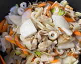 豚汁と一緒に簡単煮物(小鉢程度)作り方2写真