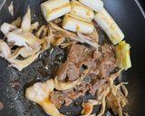 舞茸酵素とトマトの関西風焼きすき作り方3写真