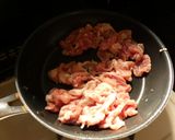 豚こま肉とミニトマトのカレーチーズ炒め作り方3写真