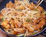 鶏ともやしのスタミナ甘辛みそ炒め😋🍚作り方5写真