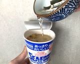 水出しで作るカップヌードル シーフード作り方3写真