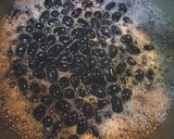 圧力鍋で❀ฺふっくら黒豆❀ฺ作り方3写真