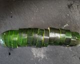 豚肉とズッキーニの味噌バター炒め作り方1写真