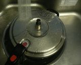お正月の祝い肴。黒豆作り方3写真