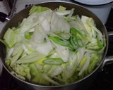 たっぷり野菜と手羽先のチゲ作り方6写真