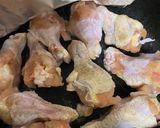 ごま香る鉄板焼き風手羽元作り方1写真