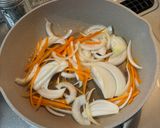 スーパーの赤い麺で作る我が家のナポリタン作り方3写真