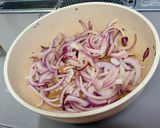 ソーセージと紫キャベツと紫玉ねぎの炒めもの作り方6写真