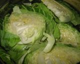 簡単☆キャベツ一個丸ごと煮込みハンバーグ作り方1写真