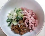 刻んで混ぜるだけ　ソーセージ納豆作り方2写真