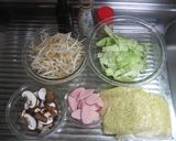 簡単☆魚肉ソーセージで本格焼きそば作り方1写真