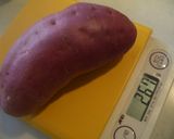 さつまいもとワカメ✽お味噌汁✽作り方1写真
