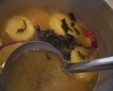 さつまいもとワカメ✽お味噌汁✽作り方5写真