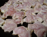 鶏肉とタマネギの味噌マヨ炒め作り方2写真