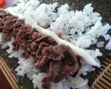 シンプルだけど人気♪甘辛牛肉の【海苔巻き】作り方2写真