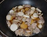 鶏肉と里芋のごま煮作り方3写真